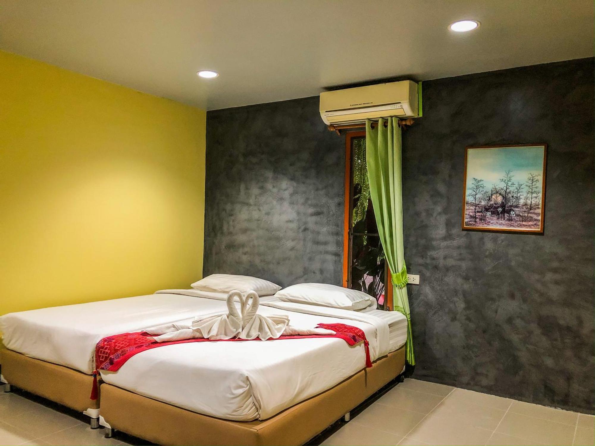 Huen San Fang hotel โรงแรมเฮือนแสนฝาง ห้อง รูปภาพ